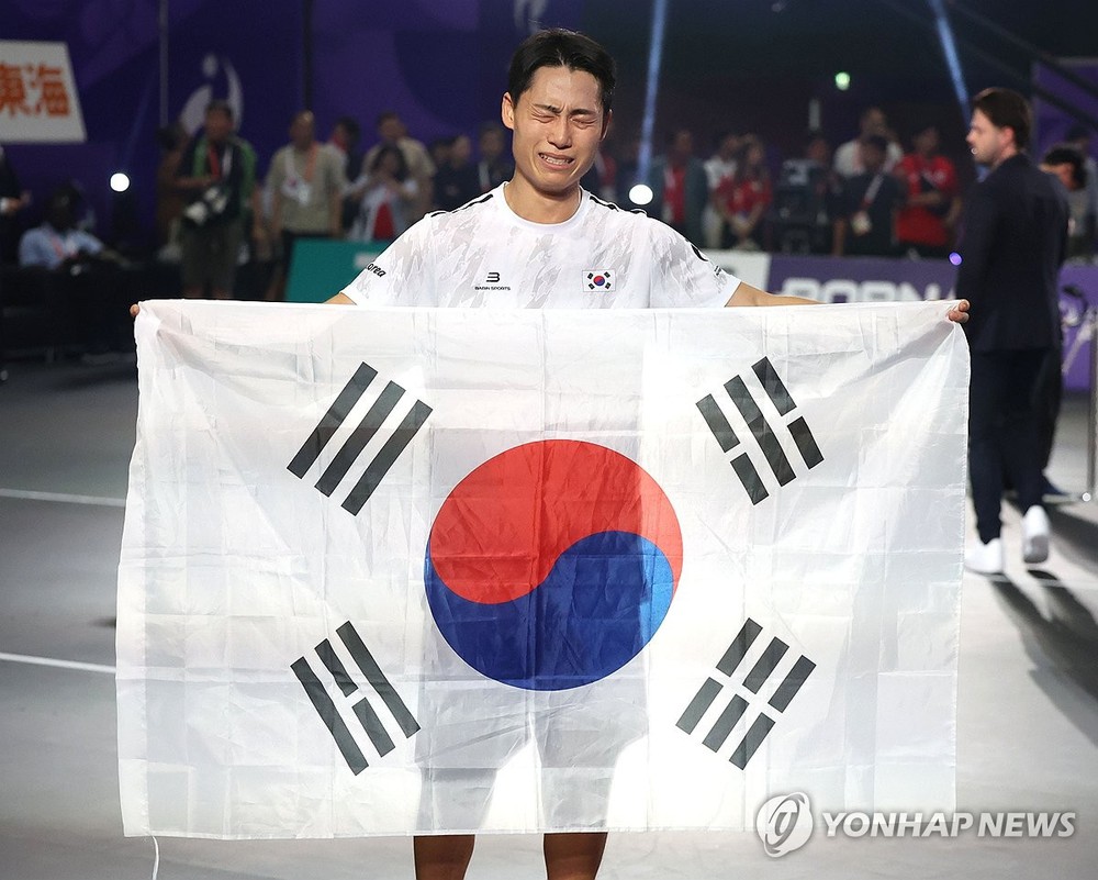 Nghỉ việc để dự ASIAD 2026, VĐV Hàn Quốc bật khóc sau tấm HCV lịch sử - Ảnh 2. Nghỉ việc để dự ASIAD 2026, VĐV Hàn Quốc bật khóc sau tấm HCV lịch sử - Ảnh 2.