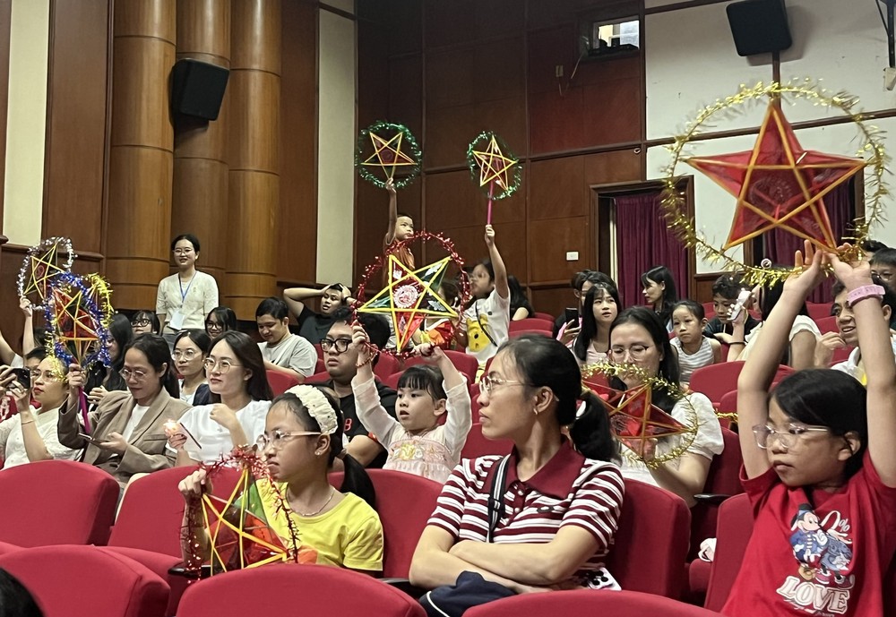 Nối dài sức sống trò chơi dân gian từ một cuộc hẹn điện ảnh - Ảnh 4. Nối dài sức sống trò chơi dân gian từ một cuộc hẹn điện ảnh - Ảnh 4.