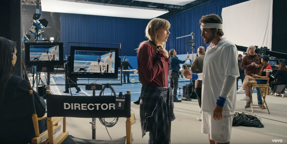 Taylor Swift kể chuyện bằng cả âm nhạc và điện ảnh - Ảnh 3. Taylor Swift kể chuyện bằng cả âm nhạc và điện ảnh - Ảnh 3.