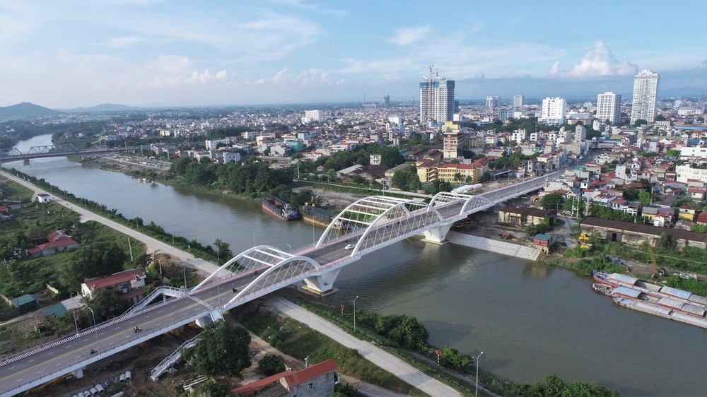 Nghị quyết 57-NQ/TW: Nền tảng phát triển công nghiệp bán dẫn, AI và đô thị thông minh - Ảnh 2.
