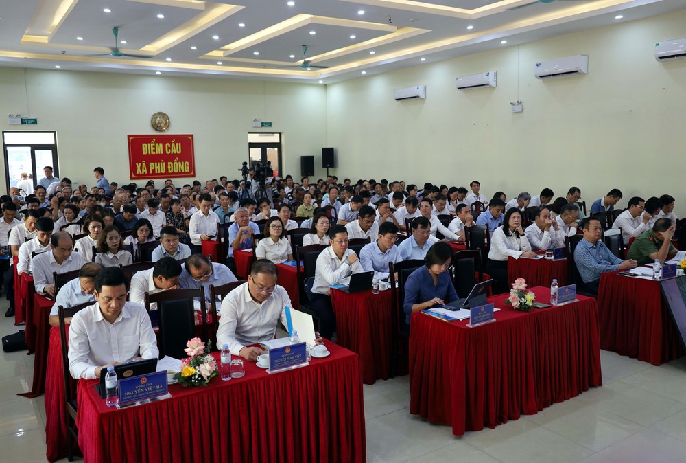Bí thư Thành ủy Hà Nội Trần Đức Thắng: Việc của dân phải được giải quyết đến nơi đến chốn - Ảnh 5. Bí thư Thành ủy Hà Nội Trần Đức Thắng: Việc của dân phải được giải quyết đến nơi đến chốn - Ảnh 5.