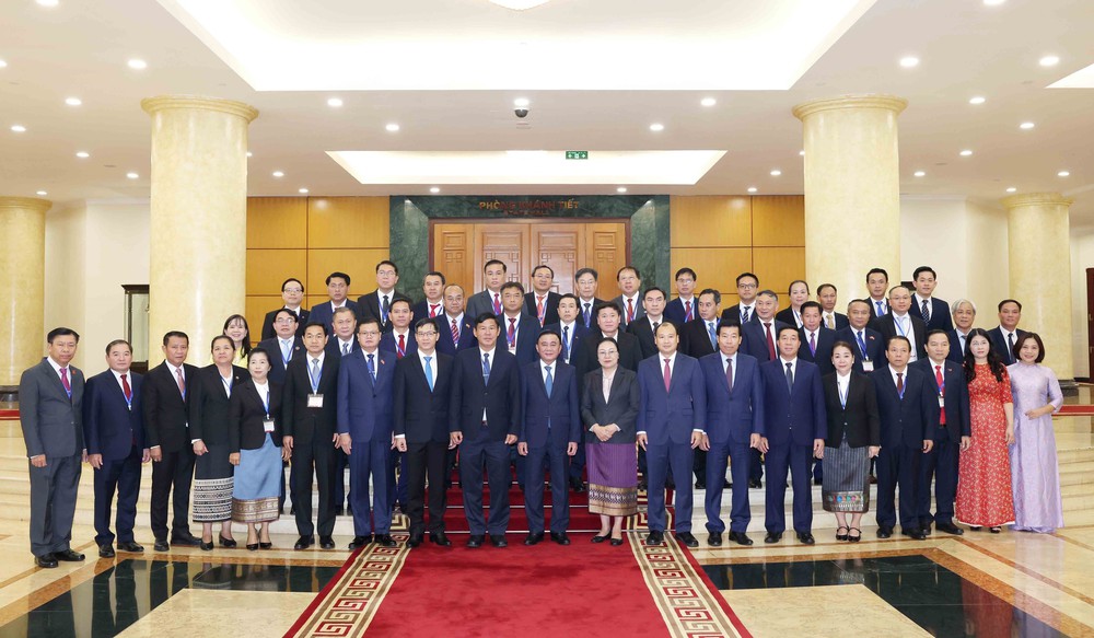 Thường trực Ban Bí thư Trần Cẩm Tú tiếp Đoàn cán bộ cấp cao Đảng Nhân dân Cách mạng Lào - Ảnh 6.