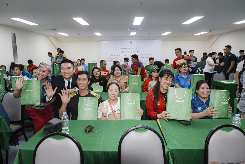 Herbalife Việt Nam đào tạo dinh dưỡng cho vận động viên người khuyết tật - Ảnh 2. Herbalife Việt Nam đào tạo dinh dưỡng cho vận động viên người khuyết tật - Ảnh 2.