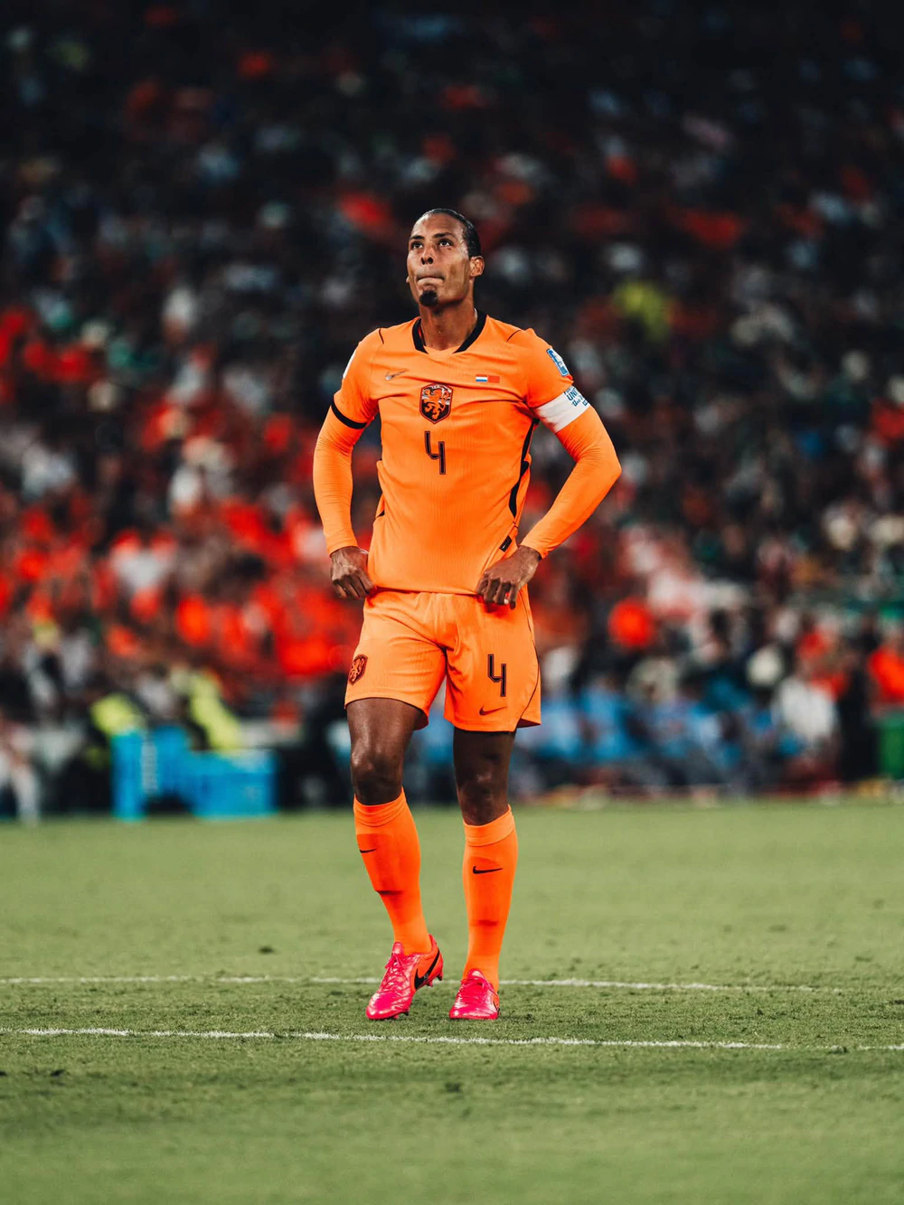 Van Dijk tiếp tục khoác áo tuyển Hà Lan. Ảnh: FBNV Van Dijk tiếp tục khoác áo tuyển Hà Lan. Ảnh: FBNV