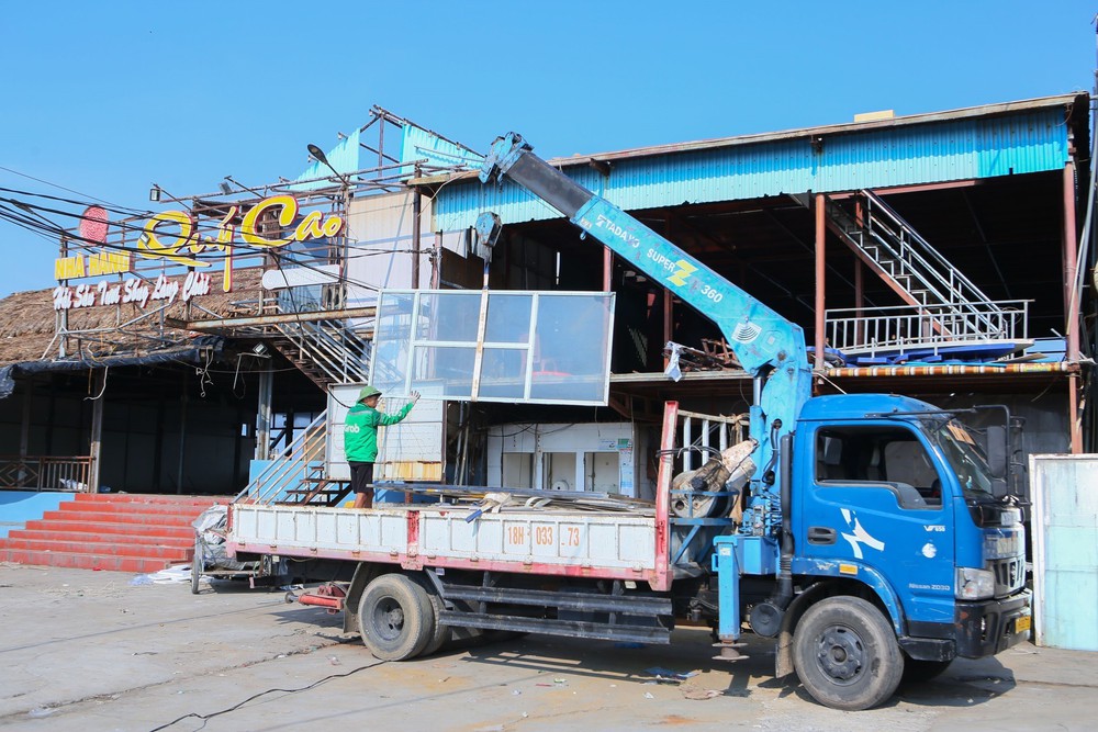 Giải tỏa công trình vi phạm, bảo vệ cảnh quan Nhà thờ đổ Hải Lý - Ảnh 1. Giải tỏa công trình vi phạm, bảo vệ cảnh quan Nhà thờ đổ Hải Lý - Ảnh 1.