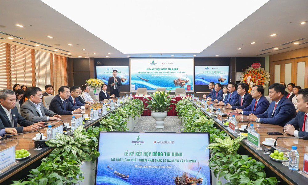Agribank – PVEP ký kết Hợp đồng tín dụng, đồng hành triển khai dự án năng lượng trọng điểm quốc gia - Ảnh 1.