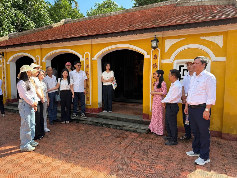 Tìm về địa chỉ đỏ để giữ mạch nguồn truyền thống quê hương - Ảnh 2. Tìm về địa chỉ đỏ để giữ mạch nguồn truyền thống quê hương - Ảnh 2.