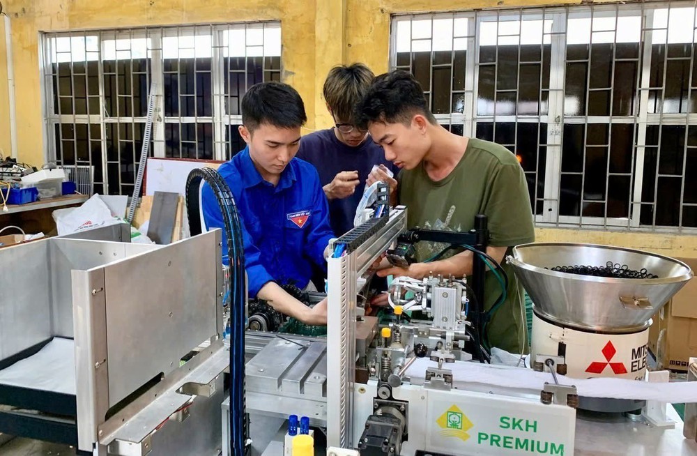 Nghị quyết số 57-NQ/TW: AI tiếp sức thanh niên khởi nghiệp, phát triển kinh tế - Ảnh 4. Nghị quyết số 57-NQ/TW: AI tiếp sức thanh niên khởi nghiệp, phát triển kinh tế - Ảnh 4.