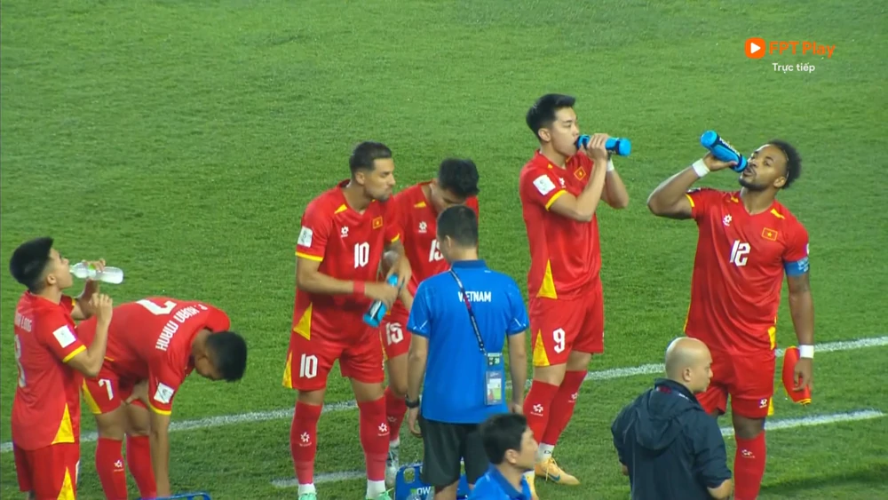 VTV5 VTV6 trực tiếp bóng đá Việt Nam vs Philippines (19h30 hôm nay, FIFA ASEAN Cup 2026) không? - Ảnh 4. VTV5 VTV6 trực tiếp bóng đá Việt Nam vs Philippines (19h30 hôm nay, FIFA ASEAN Cup 2026) không? - Ảnh 4.