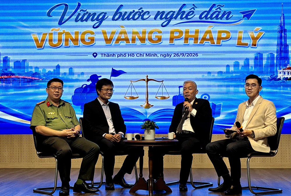 Trang bị “tấm khiên pháp lý” cho hướng dẫn viên du lịch hội nhập quốc tế - Ảnh 1.