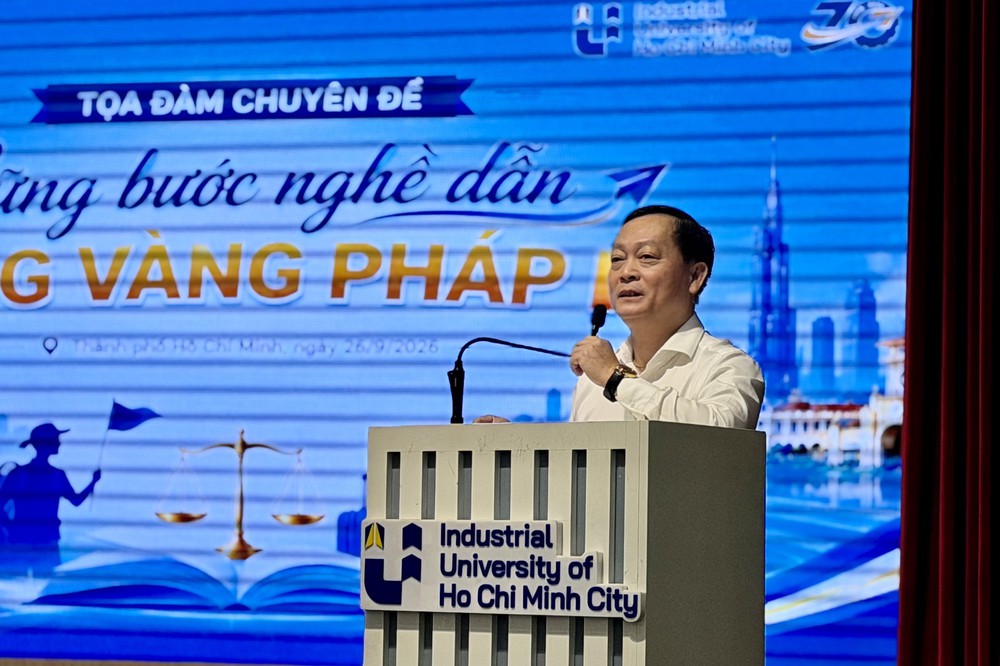Trang bị “tấm khiên pháp lý” cho hướng dẫn viên du lịch hội nhập quốc tế - Ảnh 2.