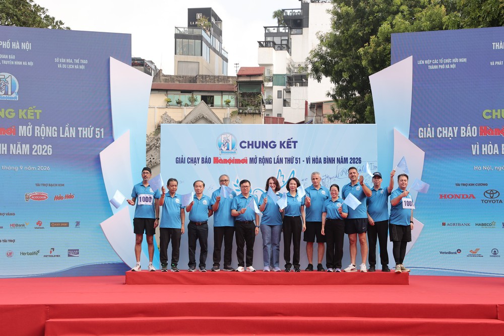 Chung kết Giải chạy Báo Hànộimới mở rộng lần thứ 51 - Vì hòa bình năm 2026 - Ảnh 3.