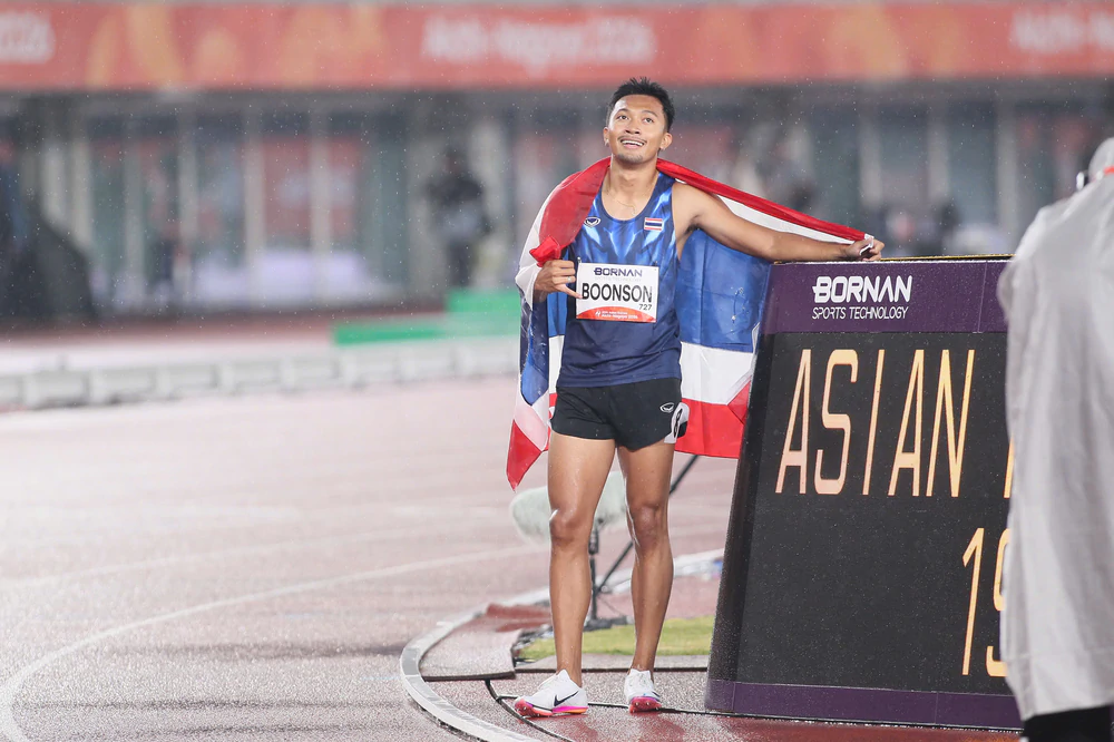 ASIAD 2026: Thần đồng điền kinh Thái Lan giành tiếp HCV 200m, tự phá kỷ lục Đại hội của chính mình - Ảnh 1. ASIAD 2026