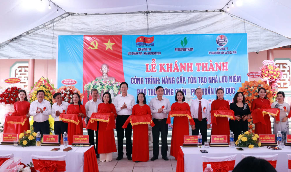 Khánh thành công trình nâng cấp, tôn tạo Nhà lưu niệm Phó Thủ tướng Trần Hữu Dực - Ảnh 1. Khánh thành công trình nâng cấp, tôn tạo Nhà lưu niệm Phó Thủ tướng Trần Hữu Dực - Ảnh 1.