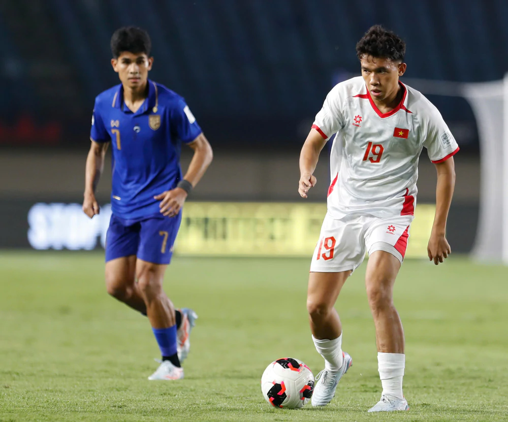 Đội hình dự kiến ĐT Việt Nam đá với Pakistan: HLV Kim Sang Sik sẽ xáo trộn đến đâu? - Ảnh 2.