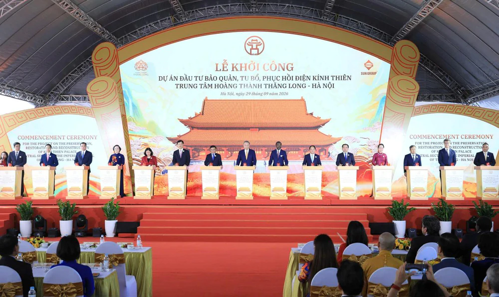 Hà Nội: Khởi công Dự án đầu tư bảo quản, tu bổ, phục hồi Điện Kính Thiên - Ảnh 1. Hà Nội: Khởi công Dự án đầu tư bảo quản, tu bổ, phục hồi Điện Kính Thiên - Ảnh 1.