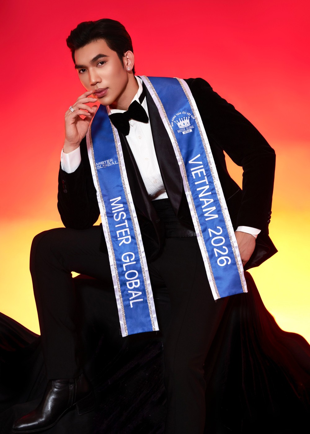 Trương Trọng Hiếu mang bản sắc Việt đến Mister Global 2026 - Ảnh 2. Trương Trọng Hiếu mang bản sắc Việt đến Mister Global 2026 - Ảnh 2.