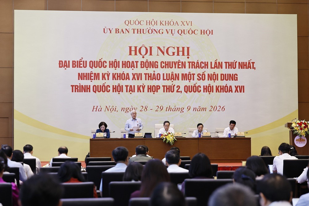 Bế mạc Hội nghị đại biểu Quốc hội hoạt động chuyên trách lần thứ nhất, Quốc hội khóa XVI - Ảnh 1. Bế mạc Hội nghị đại biểu Quốc hội hoạt động chuyên trách lần thứ nhất, Quốc hội khóa XVI - Ảnh 1.