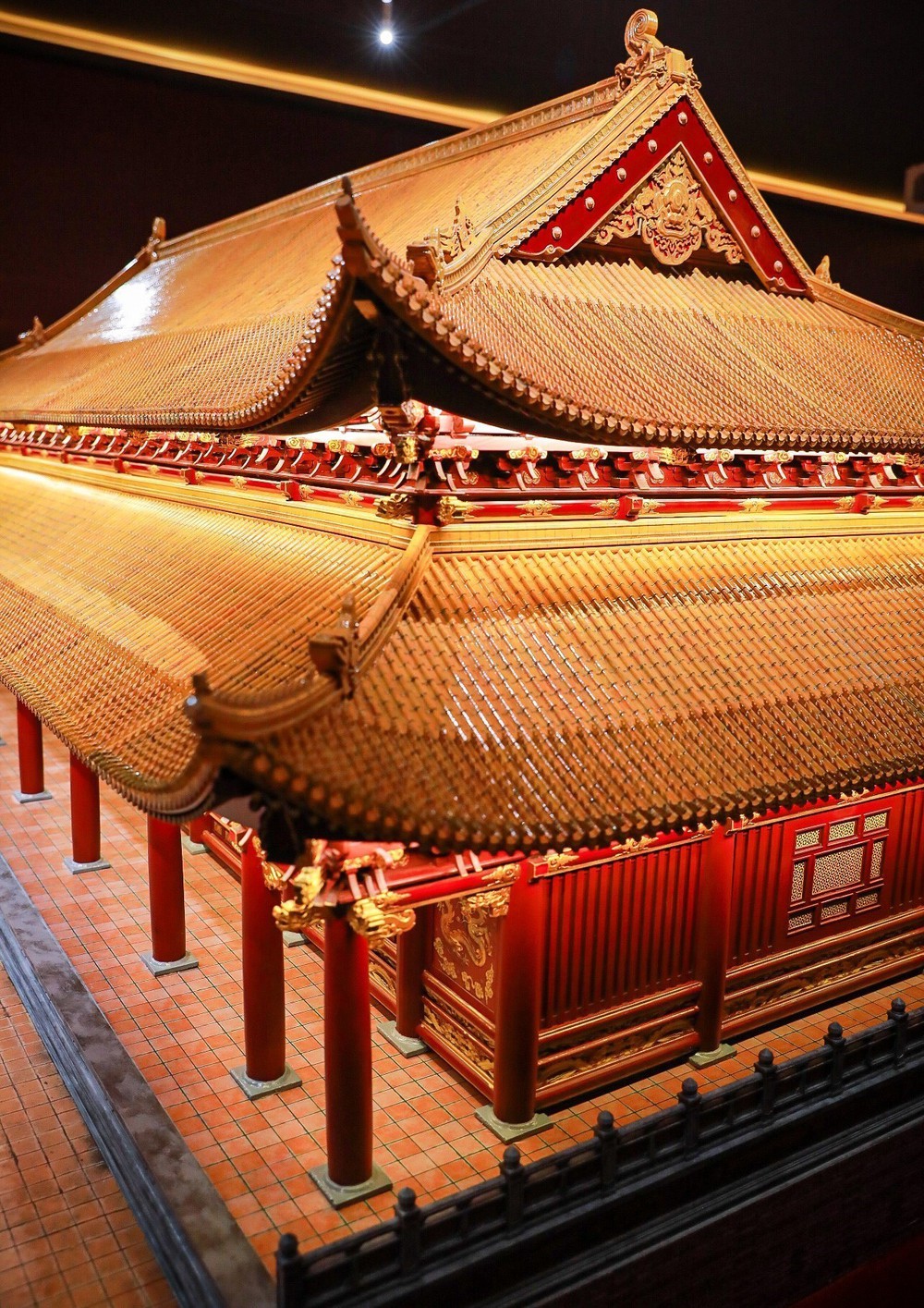 Tìm về dấu xưa chốn kinh kỳ qua không gian trưng bày chuyên đề Điện Kính Thiên - Ảnh 3. Tìm về dấu xưa chốn kinh kỳ qua không gian trưng bày chuyên đề Điện Kính Thiên - Ảnh 3.