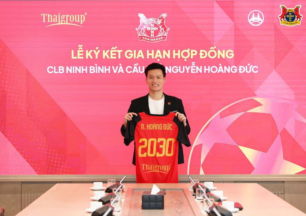 Hoàng Đức gia hạn với Ninh Bình đến 2030, vẫn rộng cửa xuất ngoại - Ảnh 2. Hoàng Đức gia hạn với Ninh Bình đến 2030, vẫn rộng cửa xuất ngoại - Ảnh 2.