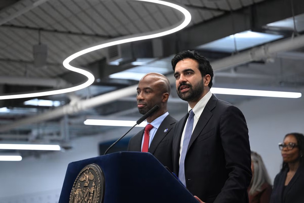 Mỹ: Thành phố New York cấm học sinh sử dụng AI - Ảnh 1. Mỹ: Thành phố New York cấm học sinh sử dụng AI - Ảnh 1.