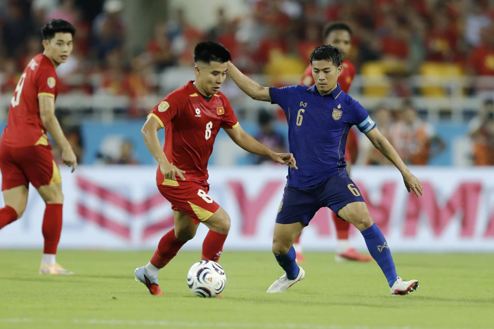 Thái Lan tung đội hình mạnh dự FIFA ASEAN Cup, bản quyền truyền hình vẫn ế vì quá đắt - Ảnh 2. Thái Lan tung đội hình mạnh dự FIFA ASEAN Cup, bản quyền truyền hình vẫn ế vì quá đắt - Ảnh 2.