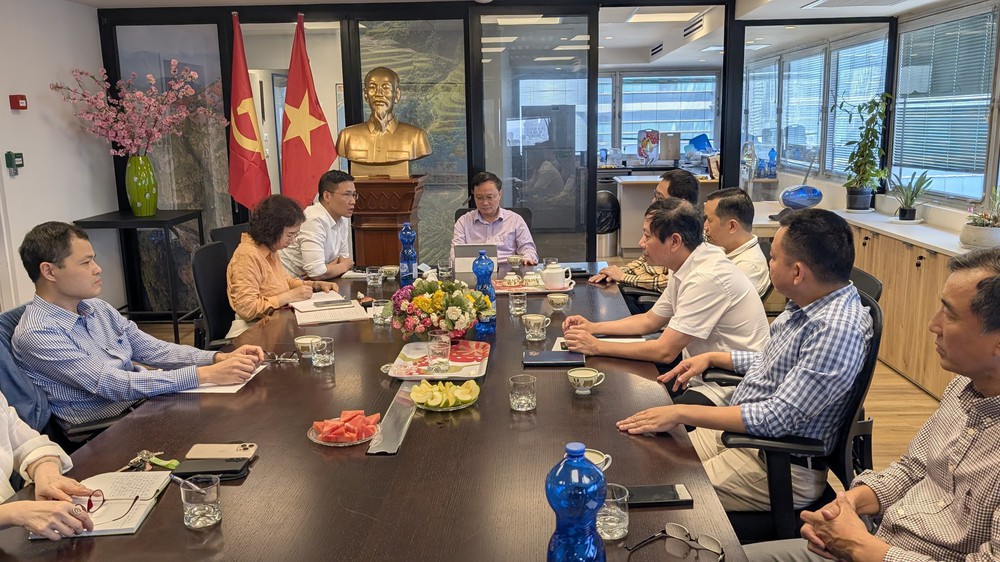 Thực hành tư tưởng Hồ Chí Minh phải bằng những việc làm cụ thể - Ảnh 5. Thực hành tư tưởng Hồ Chí Minh phải bằng những việc làm cụ thể - Ảnh 5.