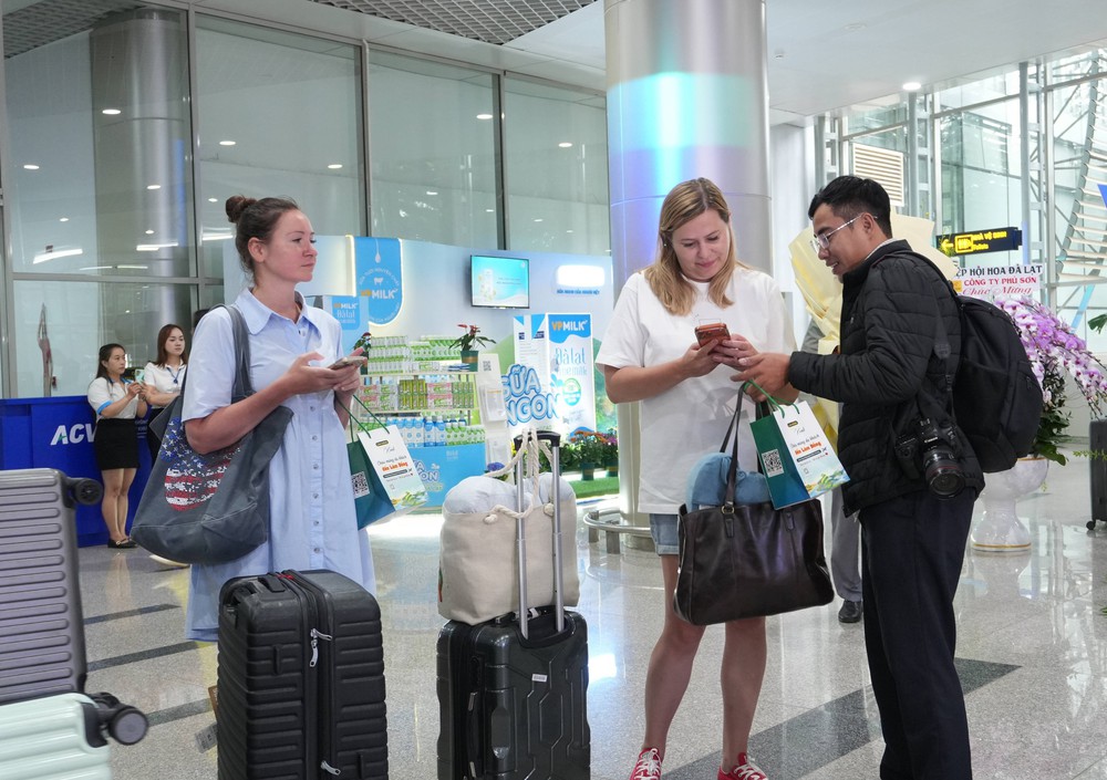 Việt Nam đón gần 2 triệu khách quốc tế trong tháng 8/2026 - Ảnh 2.