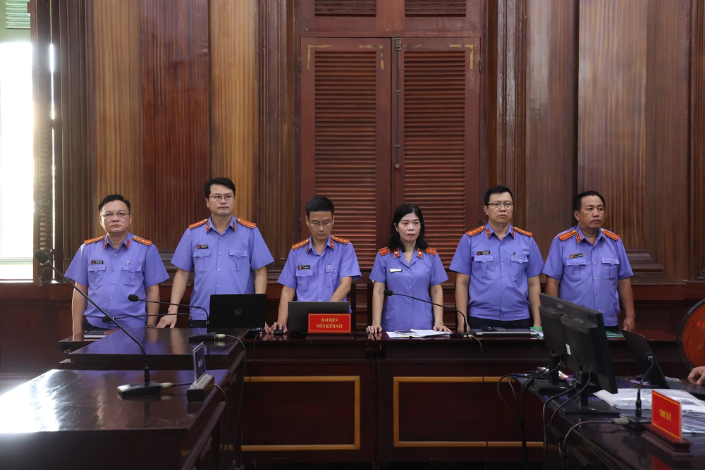 Tuyên án tử hình 11 bị cáo trong vụ án ma túy liên quan đến tiếp viên hàng không - Ảnh 5. Tuyên án tử hình 11 bị cáo trong vụ án ma túy liên quan đến tiếp viên hàng không - Ảnh 5.