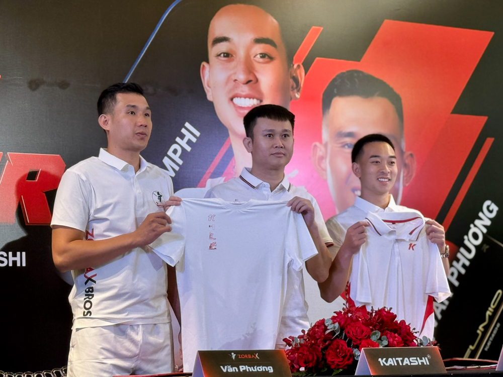 Ngôi sao Nicholas Khamphilath và Nguyễn Văn Phương mở chương mới trên đường đua pickleball - Ảnh 1. Ngôi sao Nicholas Khamphilath và Nguyễn Văn Phương mở chương mới trên đường đua pickleball - Ảnh 1.