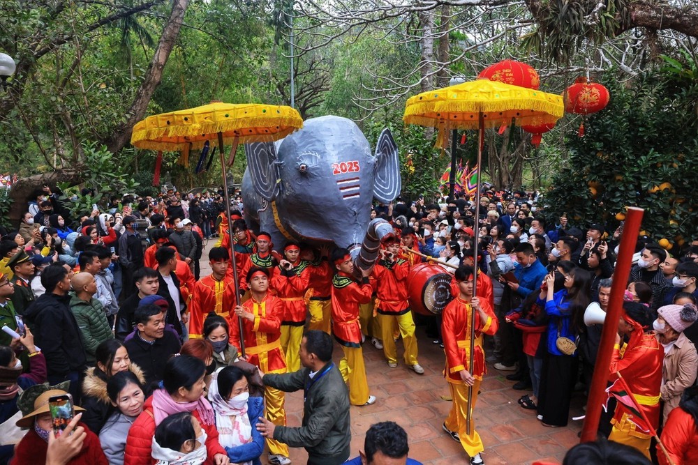 Tổ chức Ngày Văn hóa Việt Nam gắn với Ngày hội Đại đoàn kết toàn dân tộc - Ảnh 5. Tổ chức Ngày Văn hóa Việt Nam gắn với Ngày hội Đại đoàn kết toàn dân tộc - Ảnh 5.