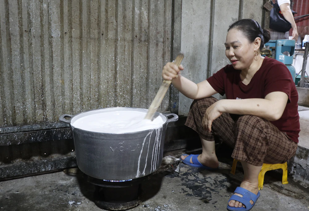 Bánh tẻ làng Chờ - đậm đà hương vị xứ Kinh Bắc - Ảnh 1.
