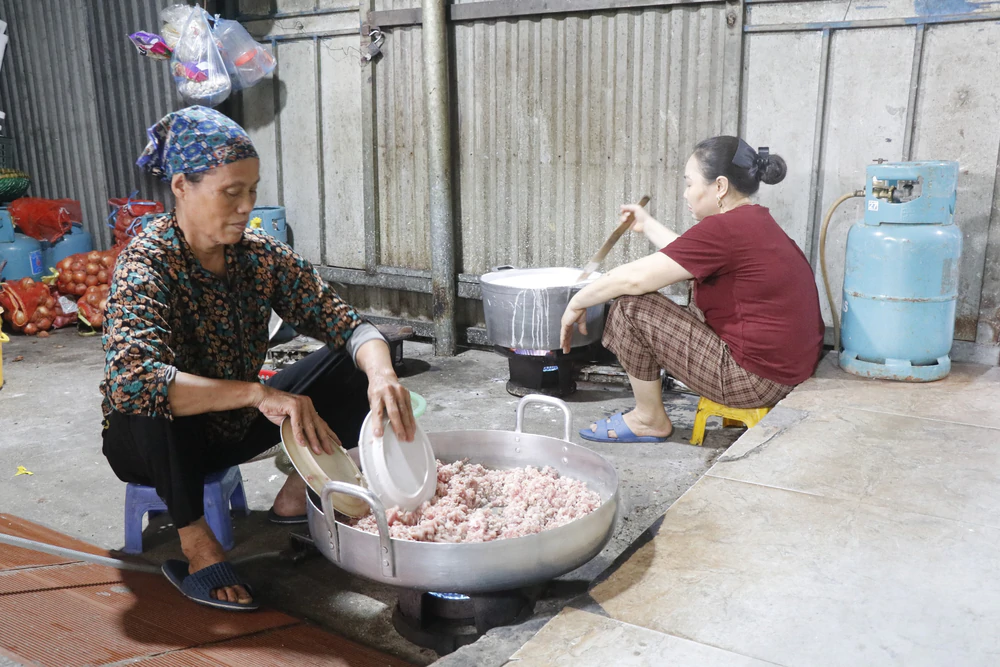 Bánh tẻ làng Chờ - đậm đà hương vị xứ Kinh Bắc - Ảnh 3.