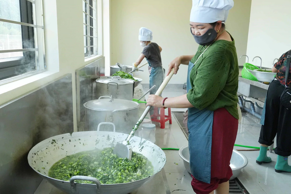 Cuộc sống của học sinh trường phổ thông nội trú liên cấp vùng biên giới Lai Châu - Ảnh 8. Cuộc sống của học sinh trường phổ thông nội trú liên cấp vùng biên giới Lai Châu - Ảnh 8.