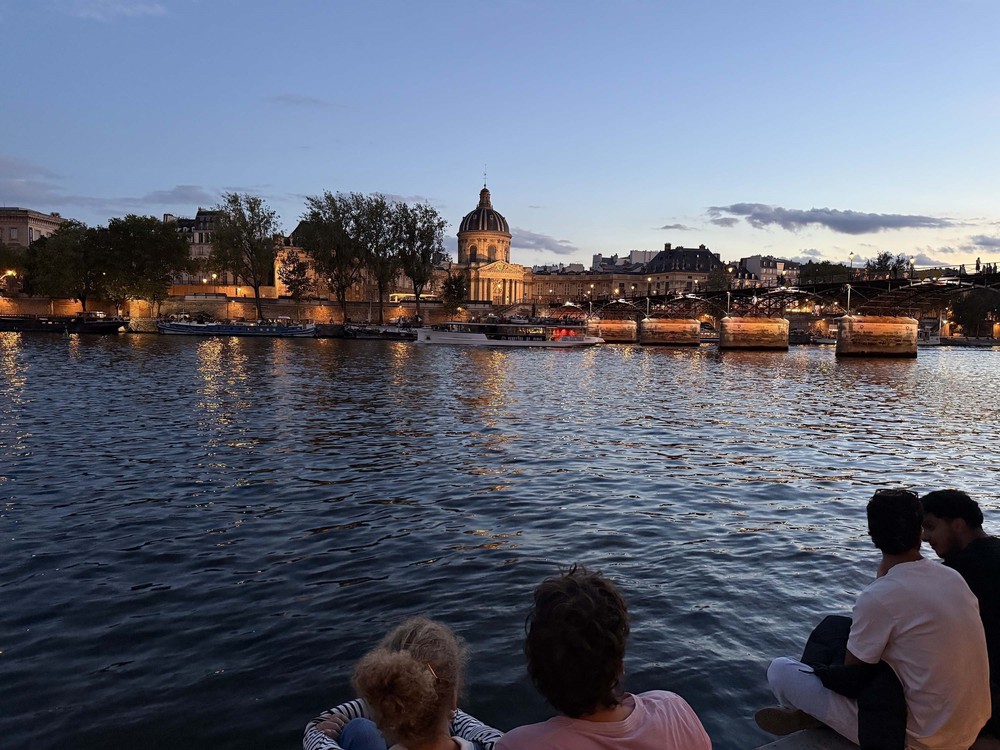 Khám phá Paris về đêm bên dòng Seine - Ảnh 6.