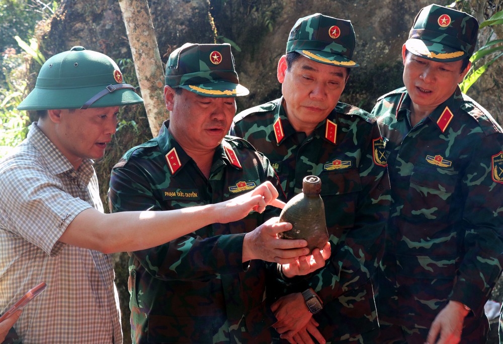 Tuyên Quang: Kiểm tra công tác tìm kiếm, quy tập hài cốt liệt sĩ tại điểm cao 685 - Ảnh 8.