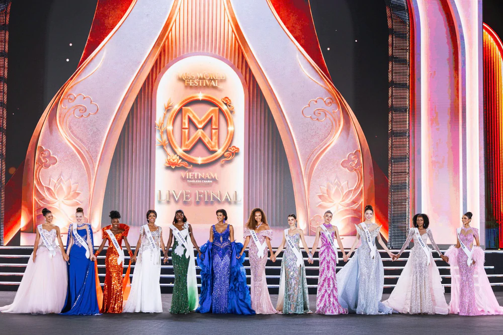 CẬP NHẬT: Hoa hậu Lê Nguyễn Bảo Ngọc được gọi tên vào Top 6 Miss World 2026 - Ảnh 6. CẬP NHẬT: Hoa hậu Lê Nguyễn Bảo Ngọc được gọi tên vào Top 6 Miss World 2026 - Ảnh 6.