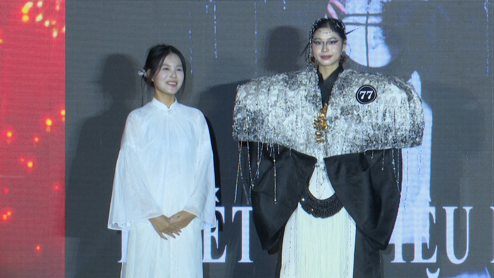 Giá trị văn hóa khoa cử nghìn năm trong thiết kế thời trang trẻ - Ảnh 3.
