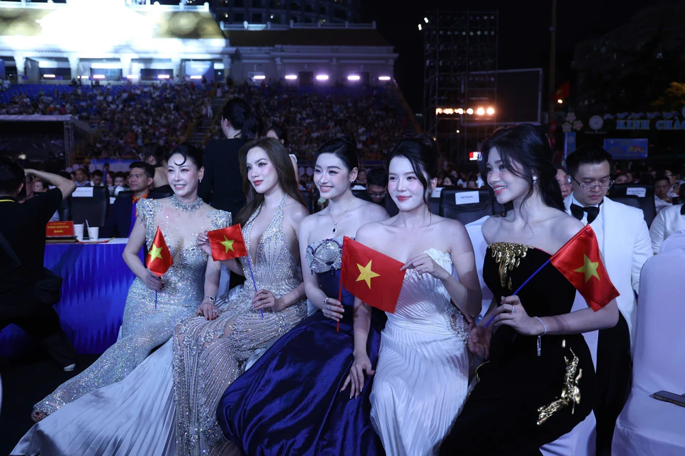 Rực rỡ Đêm chung kết Hoa hậu Thế giới 2026 - Miss World 2026 - Ảnh 4.