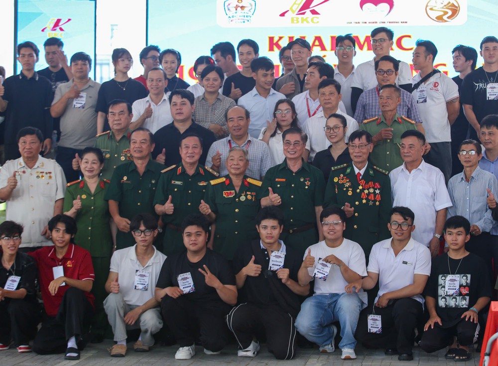 Giải bắn cung nhiều ý nghĩa ở TP.HCM - Ảnh 5. Giải bắn cung nhiều ý nghĩa ở TP.HCM - Ảnh 5.