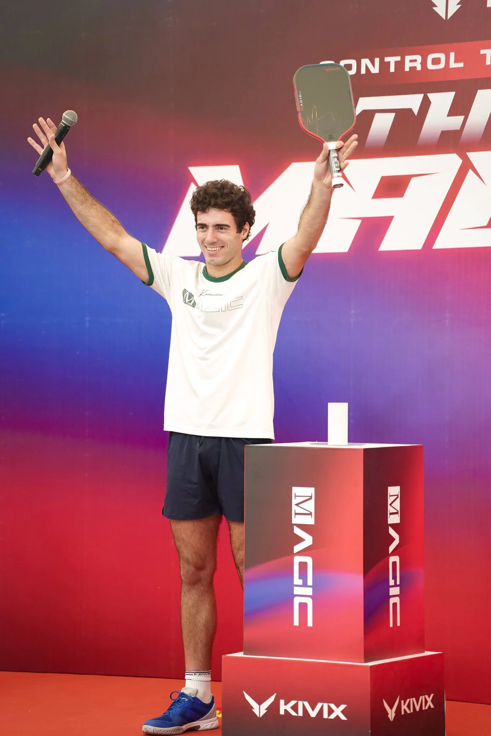 Nhà vô địch Mỹ Richard Livornese Jr. bắt tay thương hiệu pickleball Việt Nam - Ảnh 1.