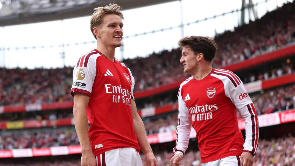 Arsenal ngược dòng đánh bại Chelsea 2-1: Phiên bản Arsenal đáng gờm là đây - Ảnh 1.