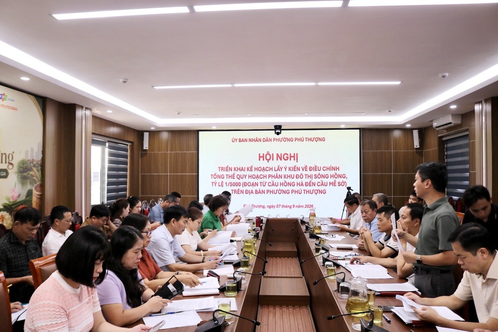 Người dân được trực tiếp góp ý quy hoạch phân khu đô thị sông Hồng - Ảnh 1. Người dân được trực tiếp góp ý quy hoạch phân khu đô thị sông Hồng - Ảnh 1.