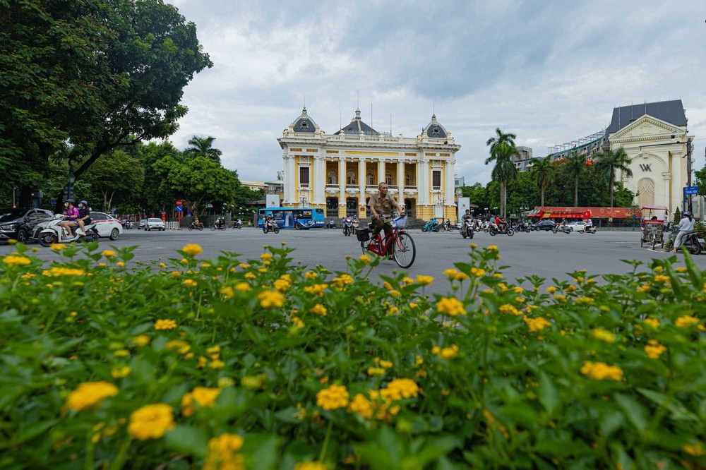 Hà Nội nghiên cứu tuyến đi bộ ngầm kết nối Nhà hát Lớn với các không gian lân cận - Ảnh 1. Hà Nội nghiên cứu tuyến đi bộ ngầm kết nối Nhà hát Lớn với các không gian lân cận - Ảnh 1.