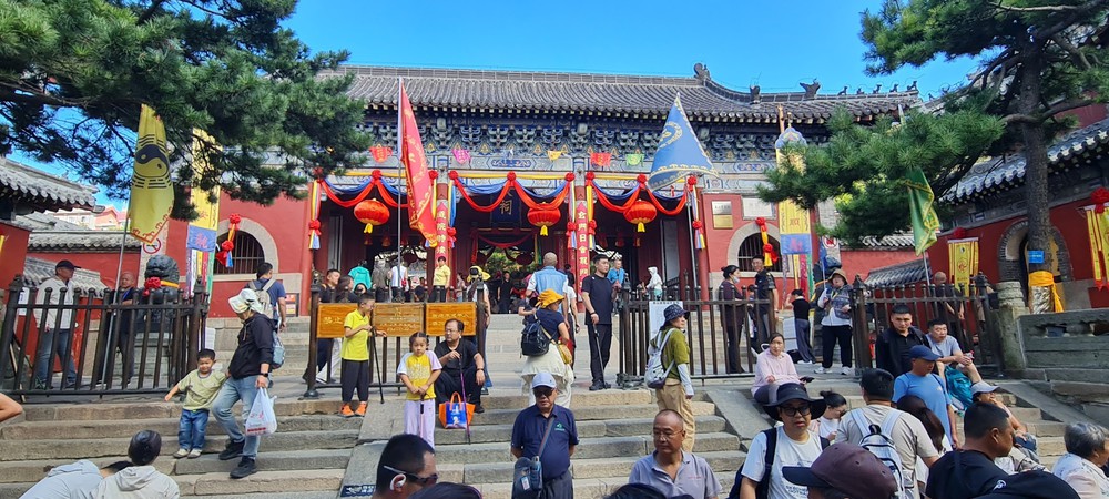 Thái Sơn – vẻ đẹp hùng vĩ của “Đệ nhất danh sơn” Trung Hoa - Ảnh 6. Thái Sơn – vẻ đẹp hùng vĩ của “Đệ nhất danh sơn” Trung Hoa - Ảnh 6.