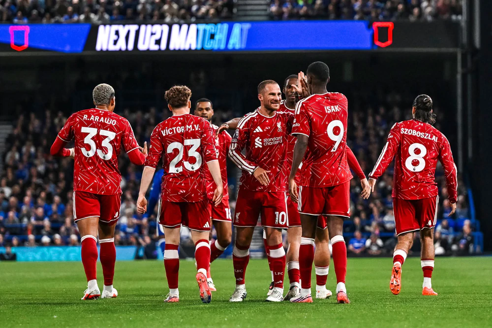 Champions League, 02h00 ngày 10/9, sân Anfield, Liverpool - Atletico Madrid: Atletico là “món quà” đúng lúc cho Iraola - Ảnh 1. Champions League, 02h00 ngày 10/9, sân Anfield, Liverpool - Atletico Madrid: Atletico là “món quà” đúng lúc cho Iraola - Ảnh 1.