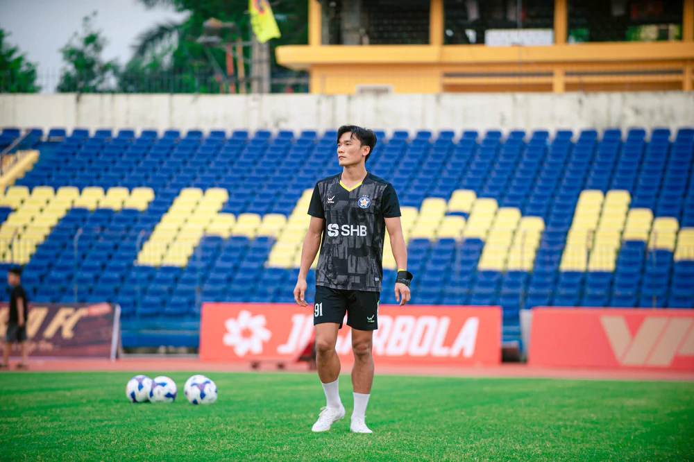 Thế hệ dự U20 World Cup cùng Trọng Đại: 3 người giành QBV Việt Nam, vươn tới đỉnh cao sự nghiệp - Ảnh 7. Thế hệ dự U20 World Cup cùng Trọng Đại: 3 người giành QBV Việt Nam, vươn tới đỉnh cao sự nghiệp - Ảnh 7.