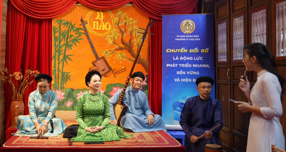 Di sản Hà Nội cùng "lên sóng" giữa 100 ngày chuyển đổi số (kỳ 4): "Rút ngắn khoảng cách" tới di sản - Ảnh 1. Di sản Hà Nội cùng "lên sóng" giữa 100 ngày chuyển đổi số (kỳ 4): "Rút ngắn khoảng cách" tới di sản - Ảnh 1.