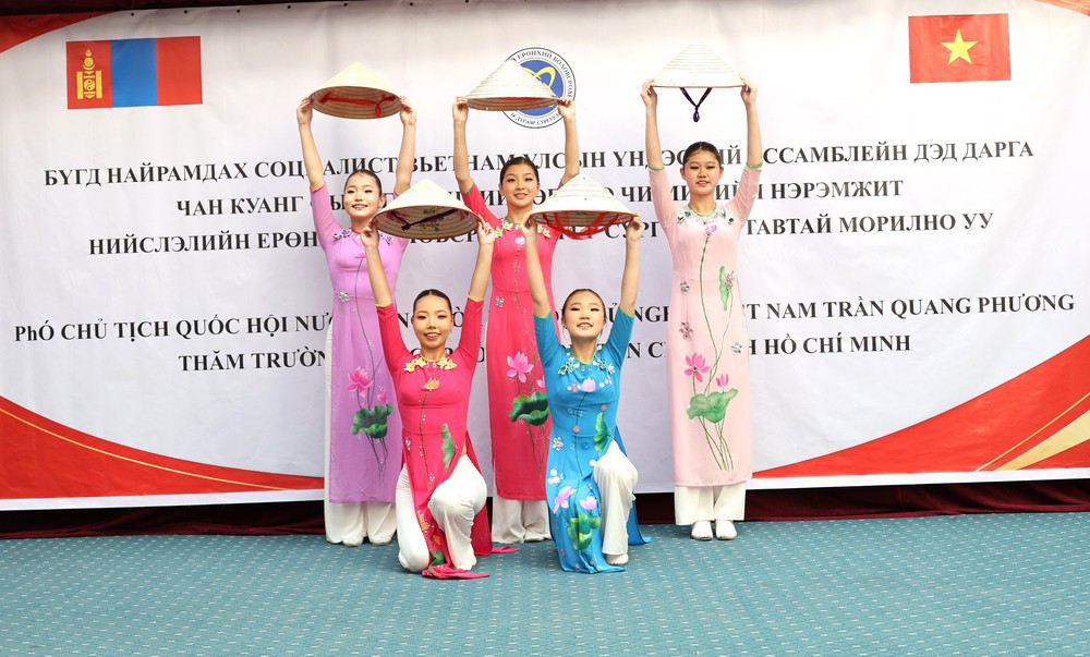 Dấu ấn Đối tác toàn diện Việt Nam-Mông Cổ trên lĩnh vực văn hoá nghệ thuật - Ảnh 3. Dấu ấn Đối tác toàn diện Việt Nam-Mông Cổ trên lĩnh vực văn hoá nghệ thuật - Ảnh 3.