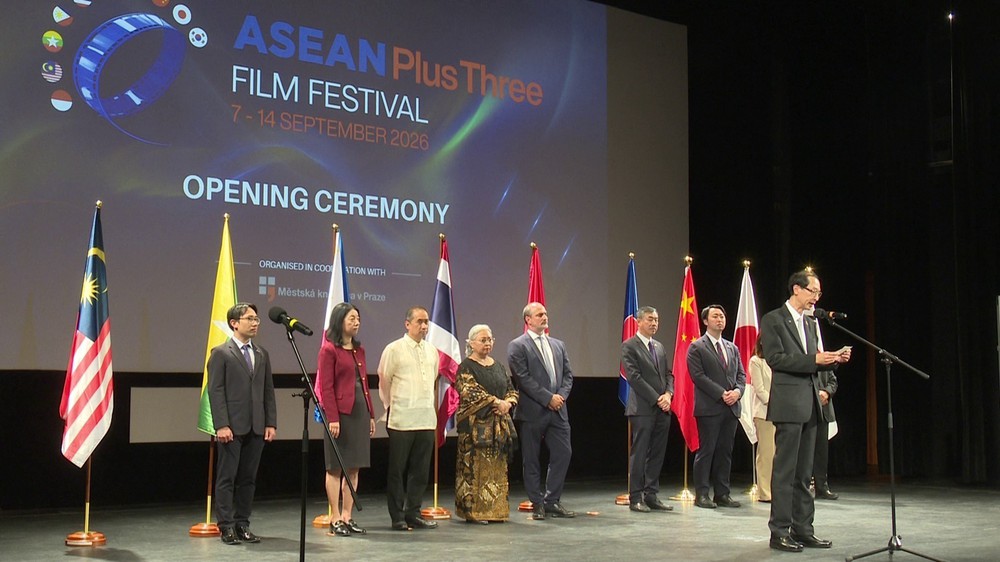 Điện ảnh đưa ASEAN+3 đến gần hơn với công chúng tại CH Séc - Ảnh 1. Điện ảnh đưa ASEAN+3 đến gần hơn với công chúng tại CH Séc - Ảnh 1.
